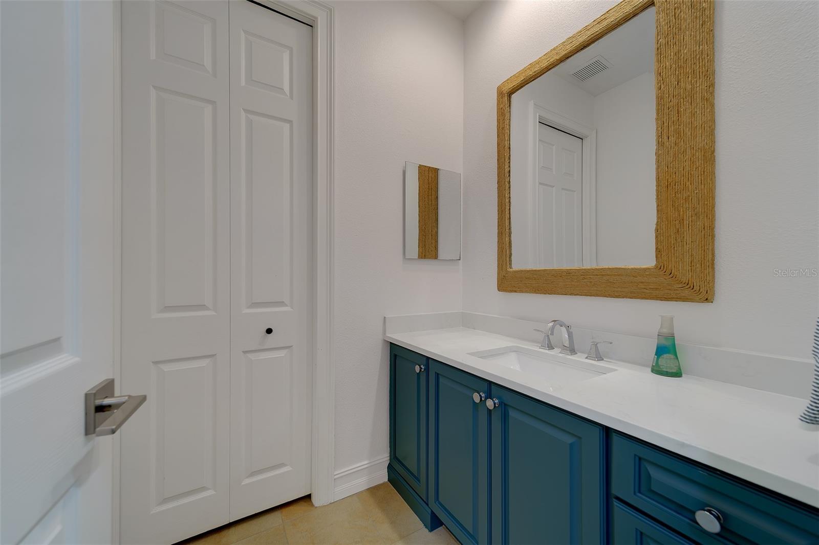 Image 67 of 96 For 824 Island Way