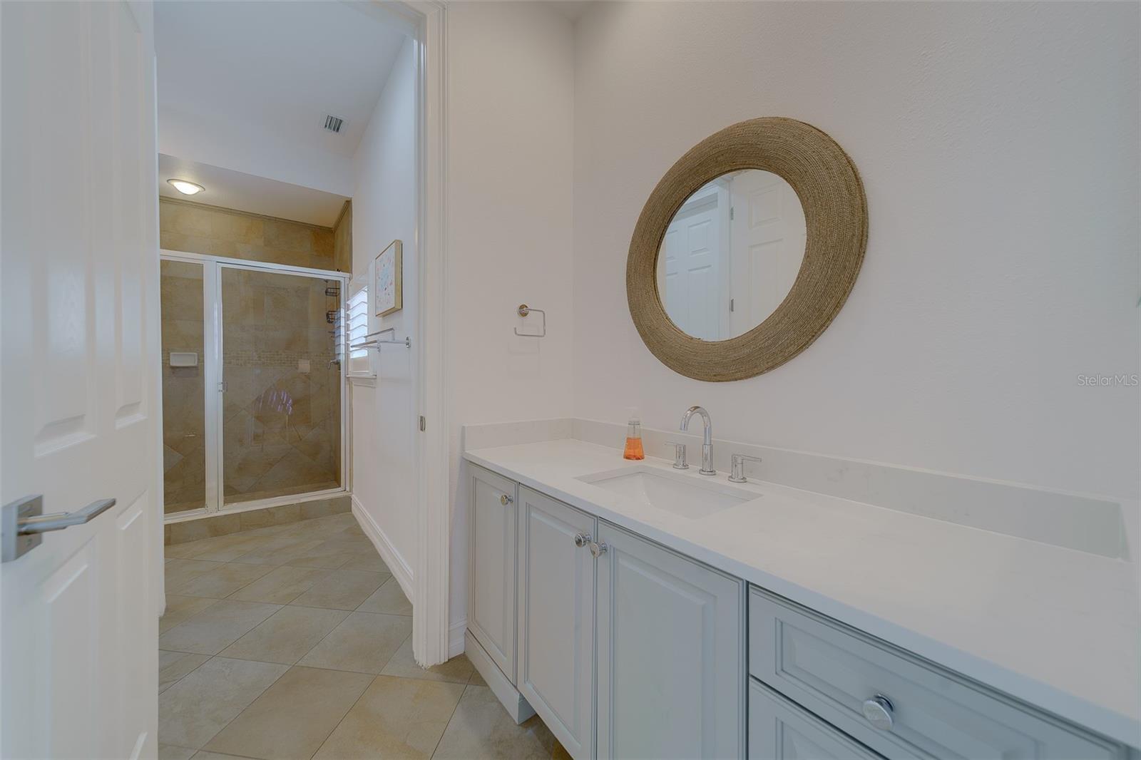 Image 77 of 96 For 824 Island Way