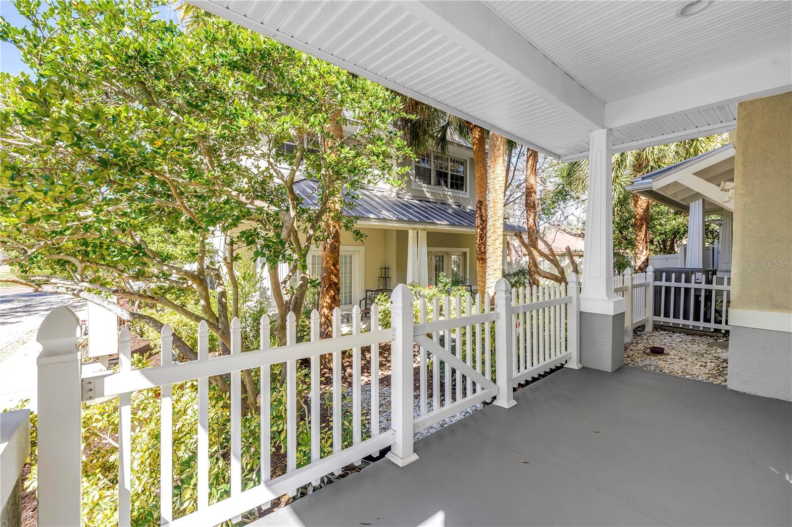 Image 23 of 42 For 1014 Ewing Place