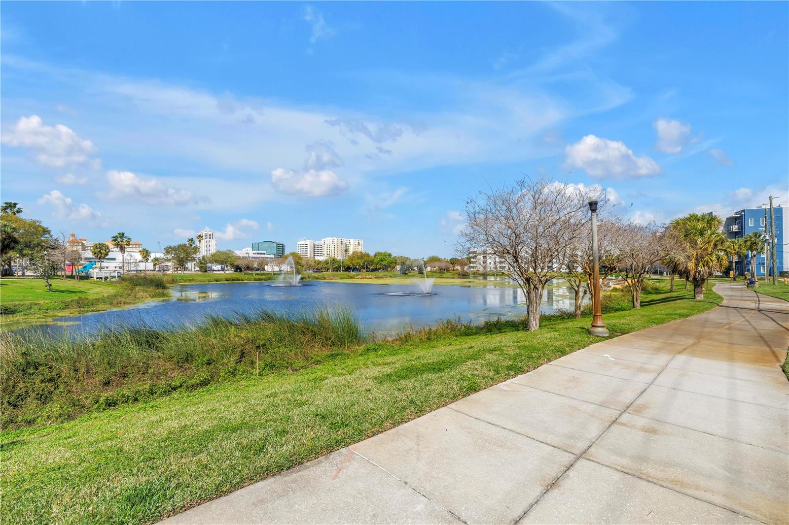 Image 35 of 42 For 1014 Ewing Place