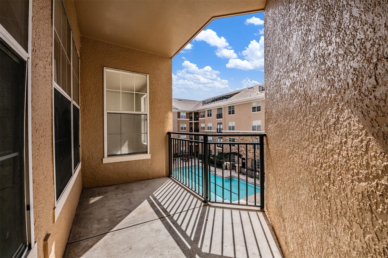 Image 22 of 30 For 4221 Spruce Street 1302