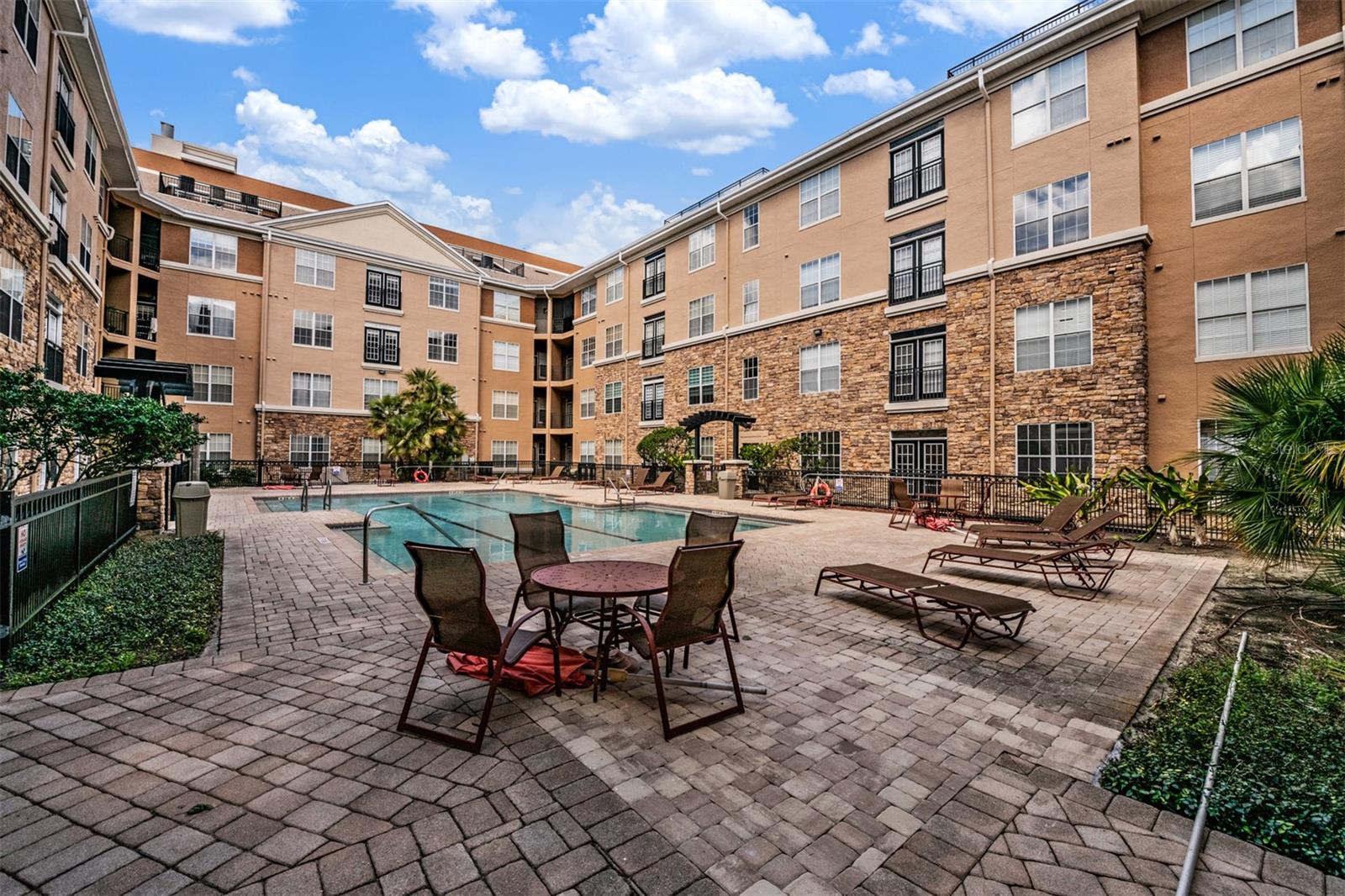 Image 27 of 30 For 4221 Spruce Street 1302