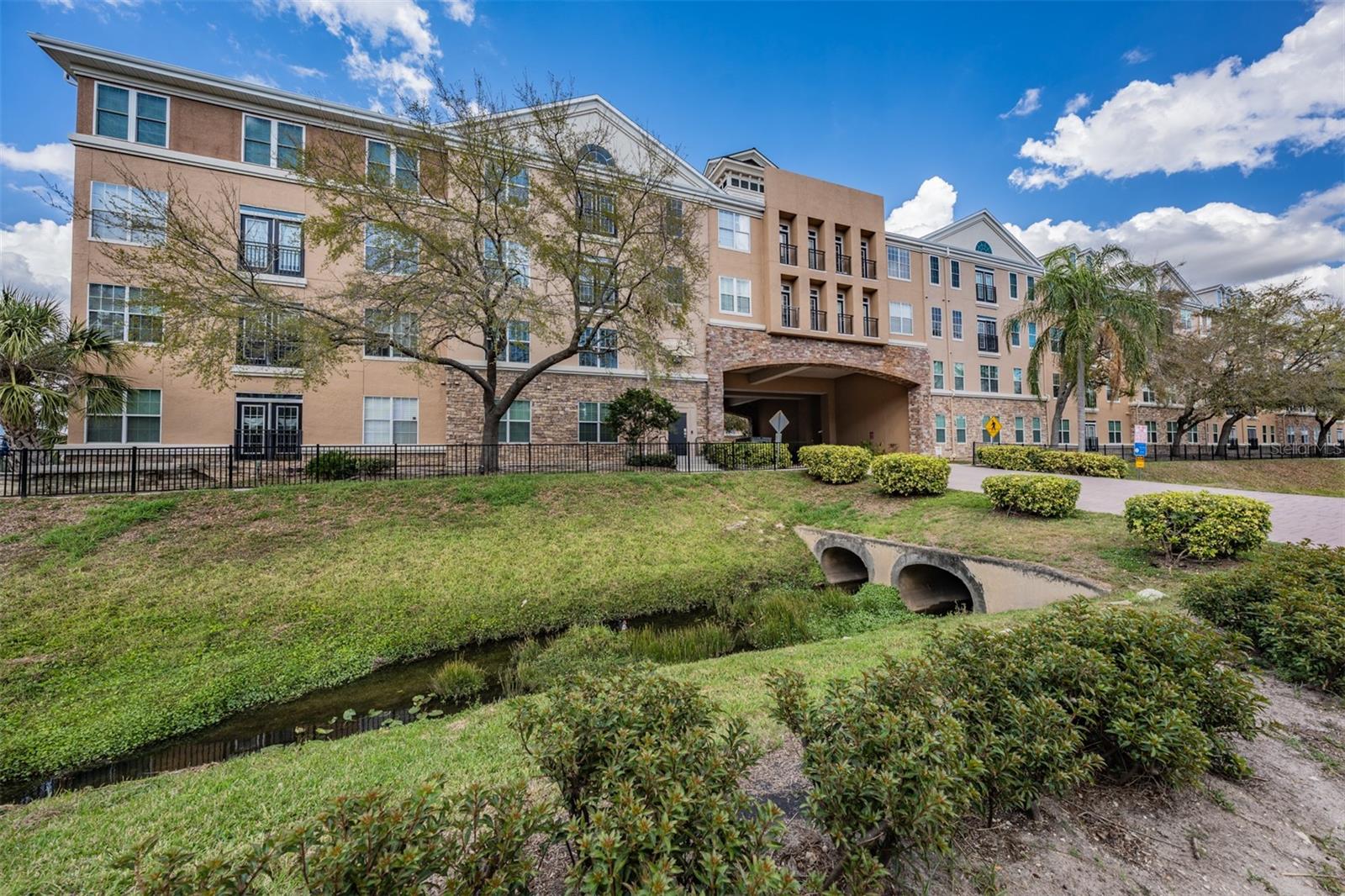 Image 29 of 30 For 4221 Spruce Street 1302