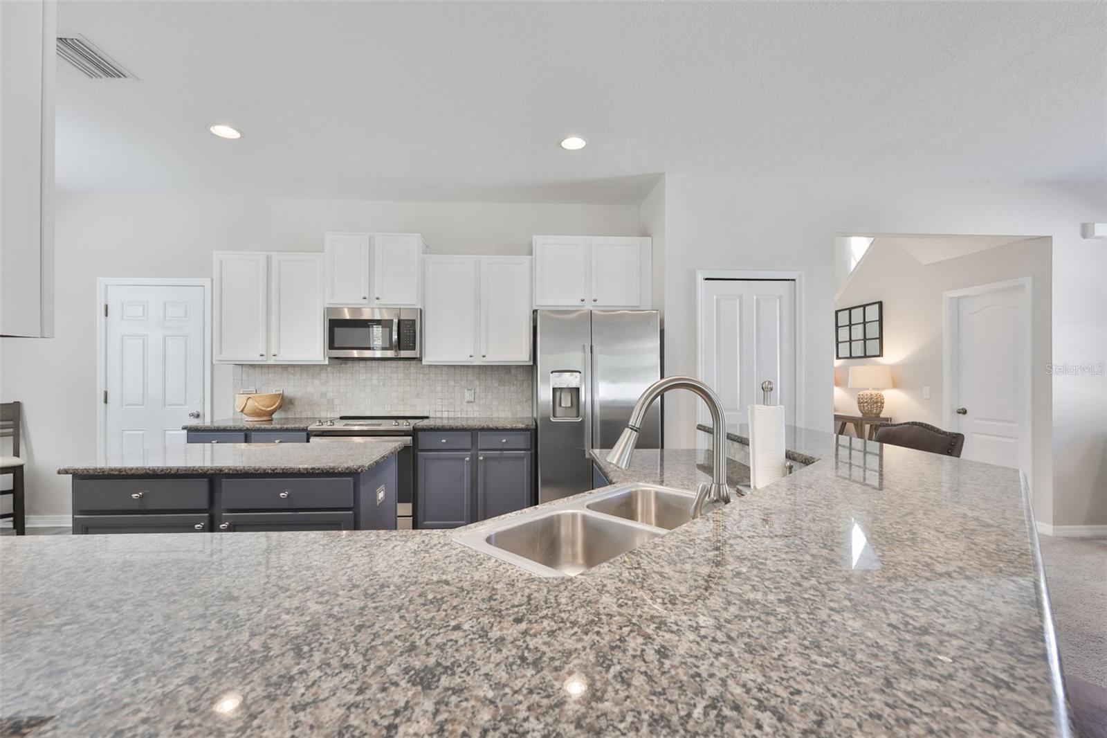 Image 12 of 57 For 1609 Bonita Bluff Court