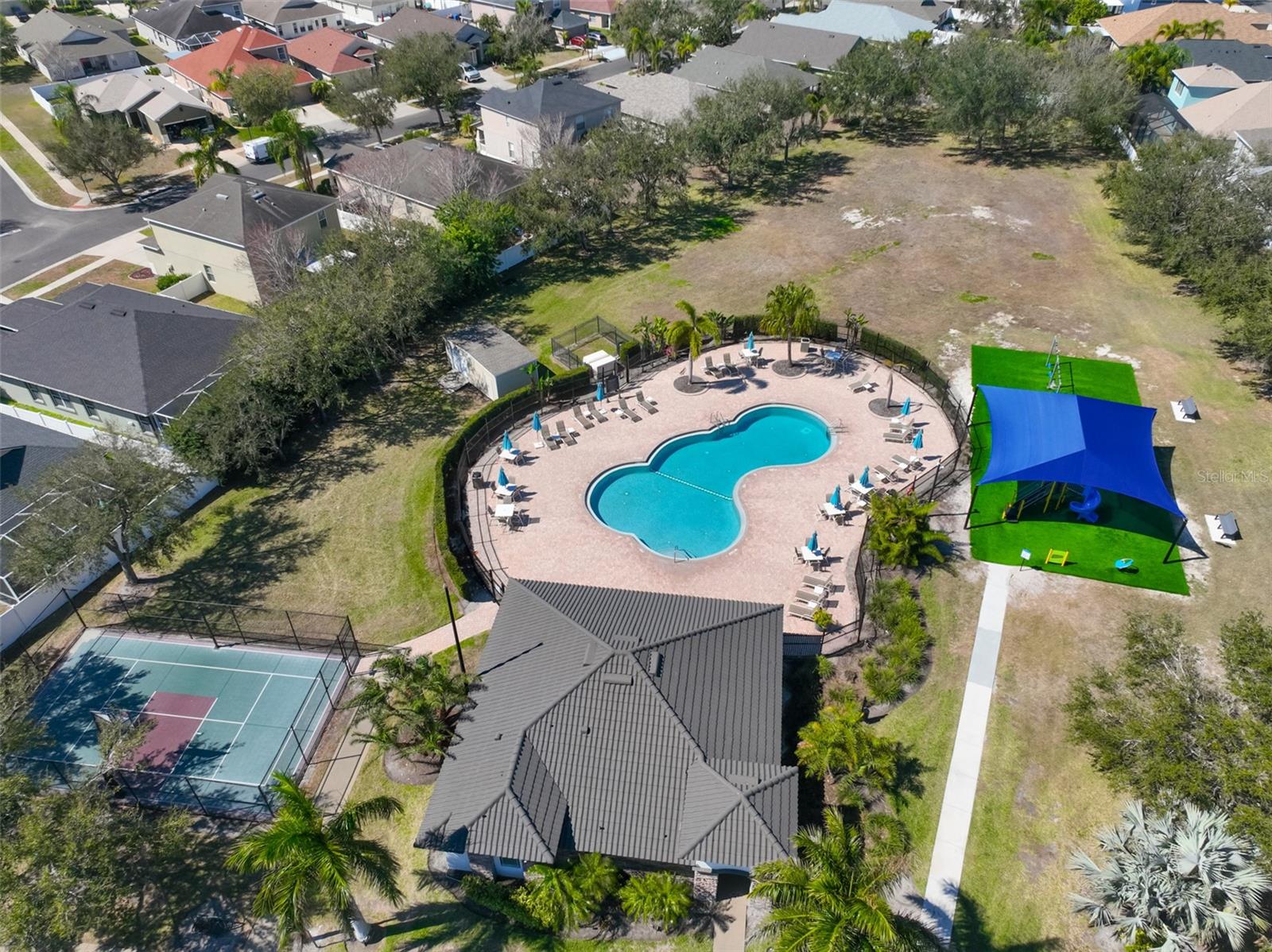 Image 53 of 57 For 1609 Bonita Bluff Court