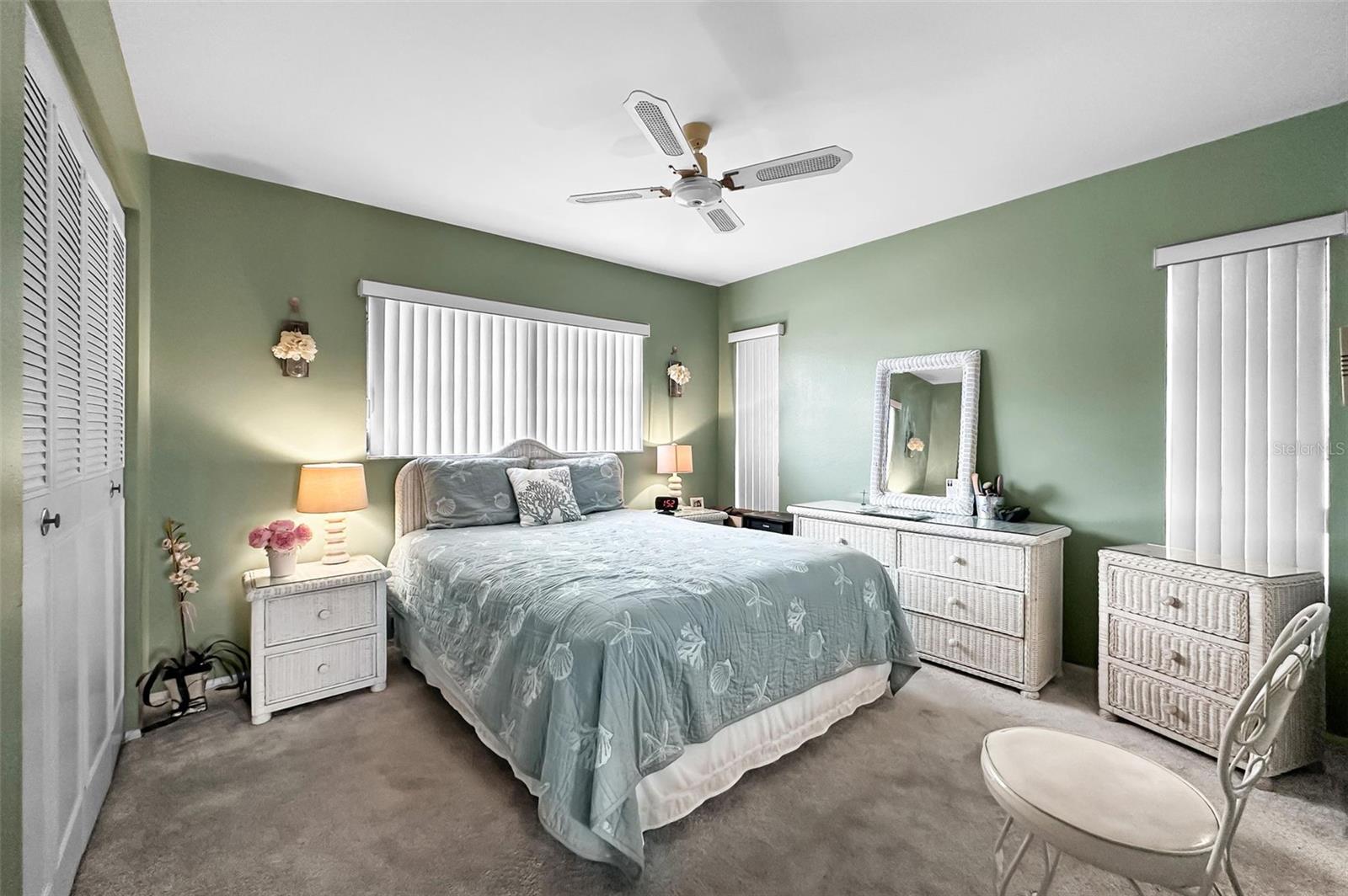 Image 20 of 50 For 1055 Loch Haven Drive S