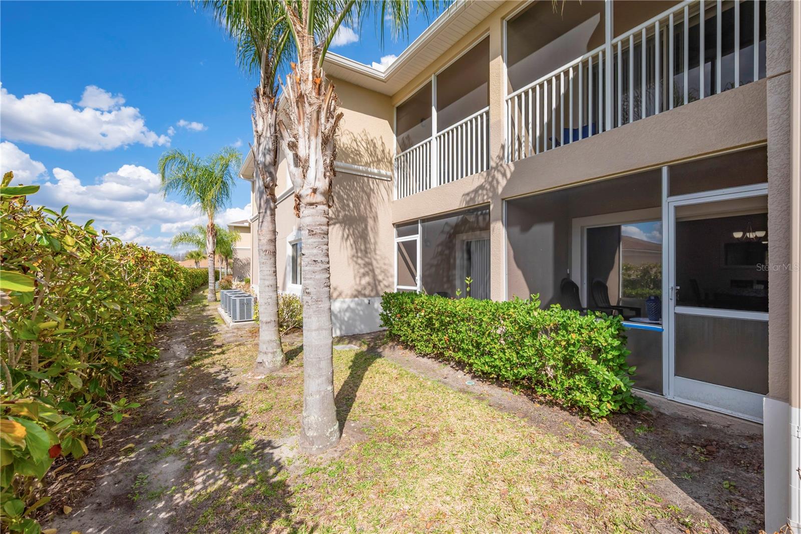 Image 26 of 37 For 1195 Godavari Way 104