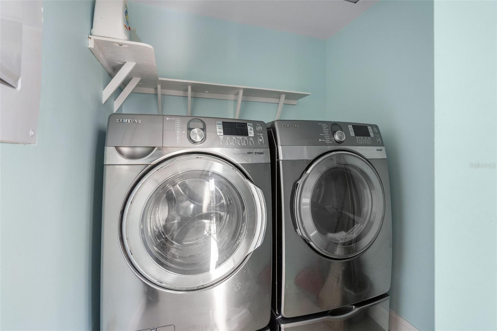 Image 28 of 57 For 1501 Gulf Boulevard 603