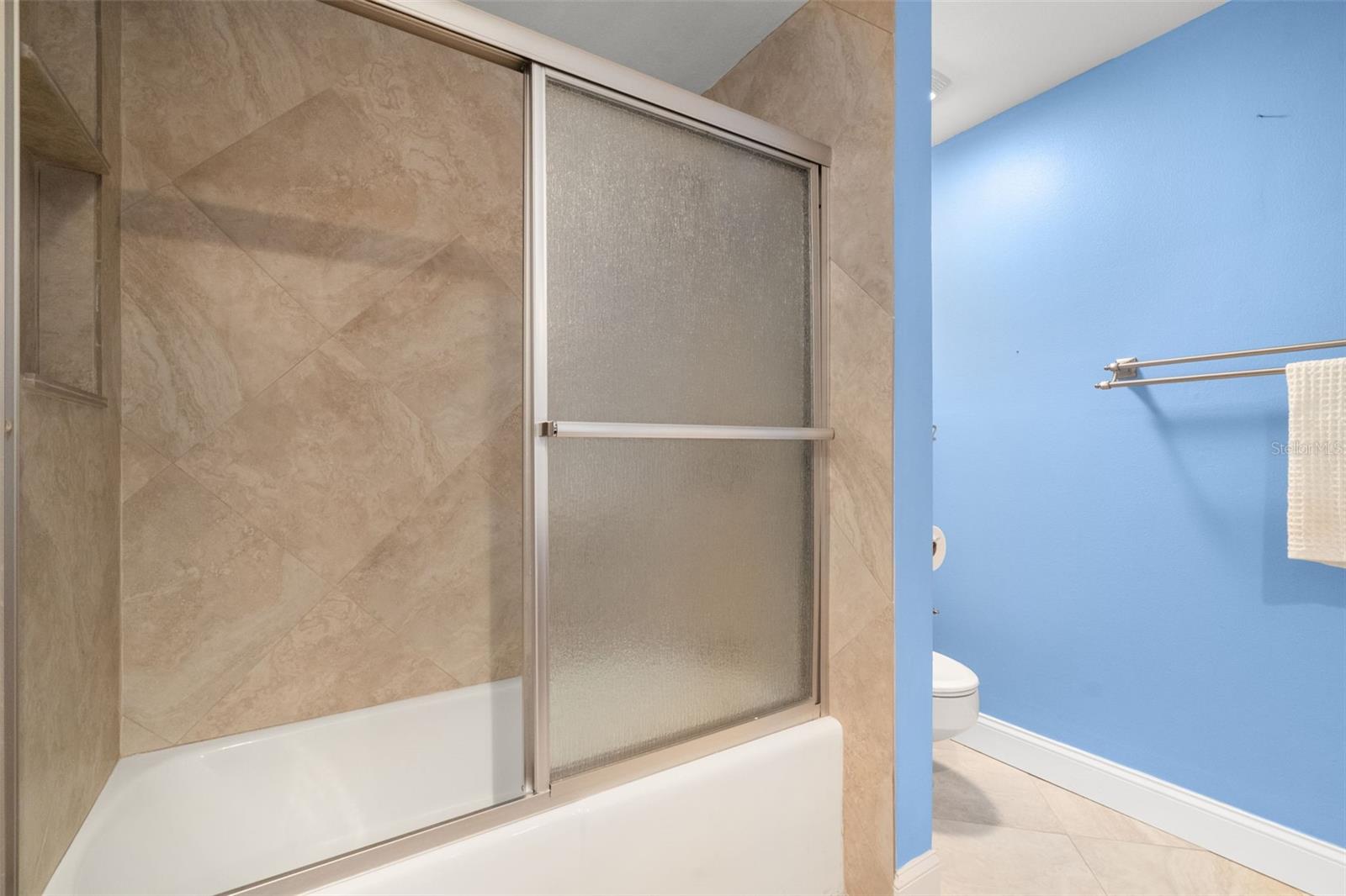 Image 38 of 57 For 1501 Gulf Boulevard 603