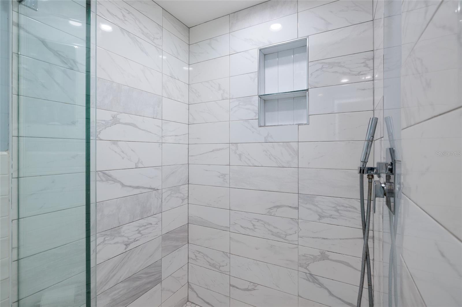 Image 24 of 60 For 11775 4th Street E