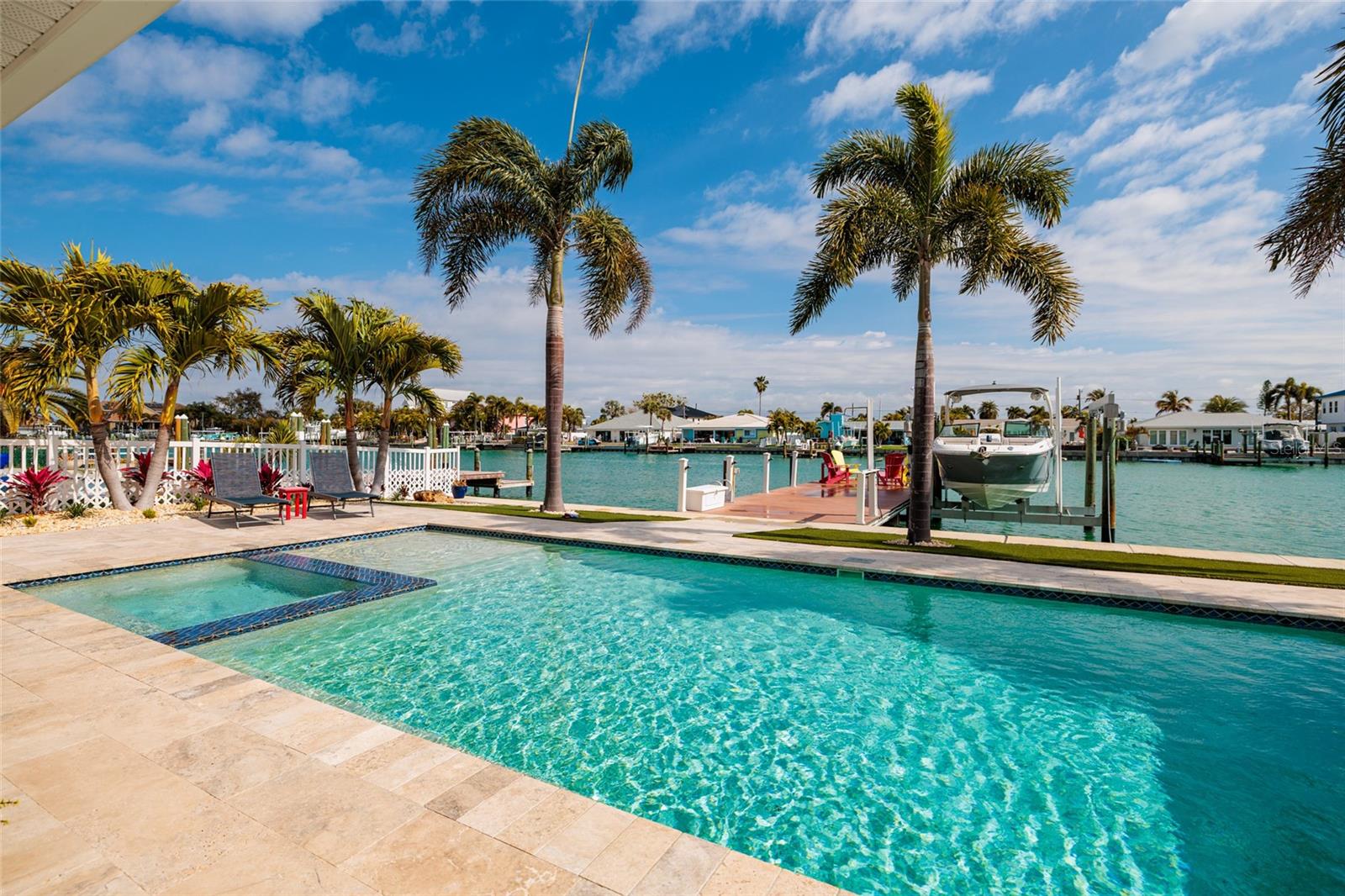 Image 38 of 60 For 11775 4th Street E