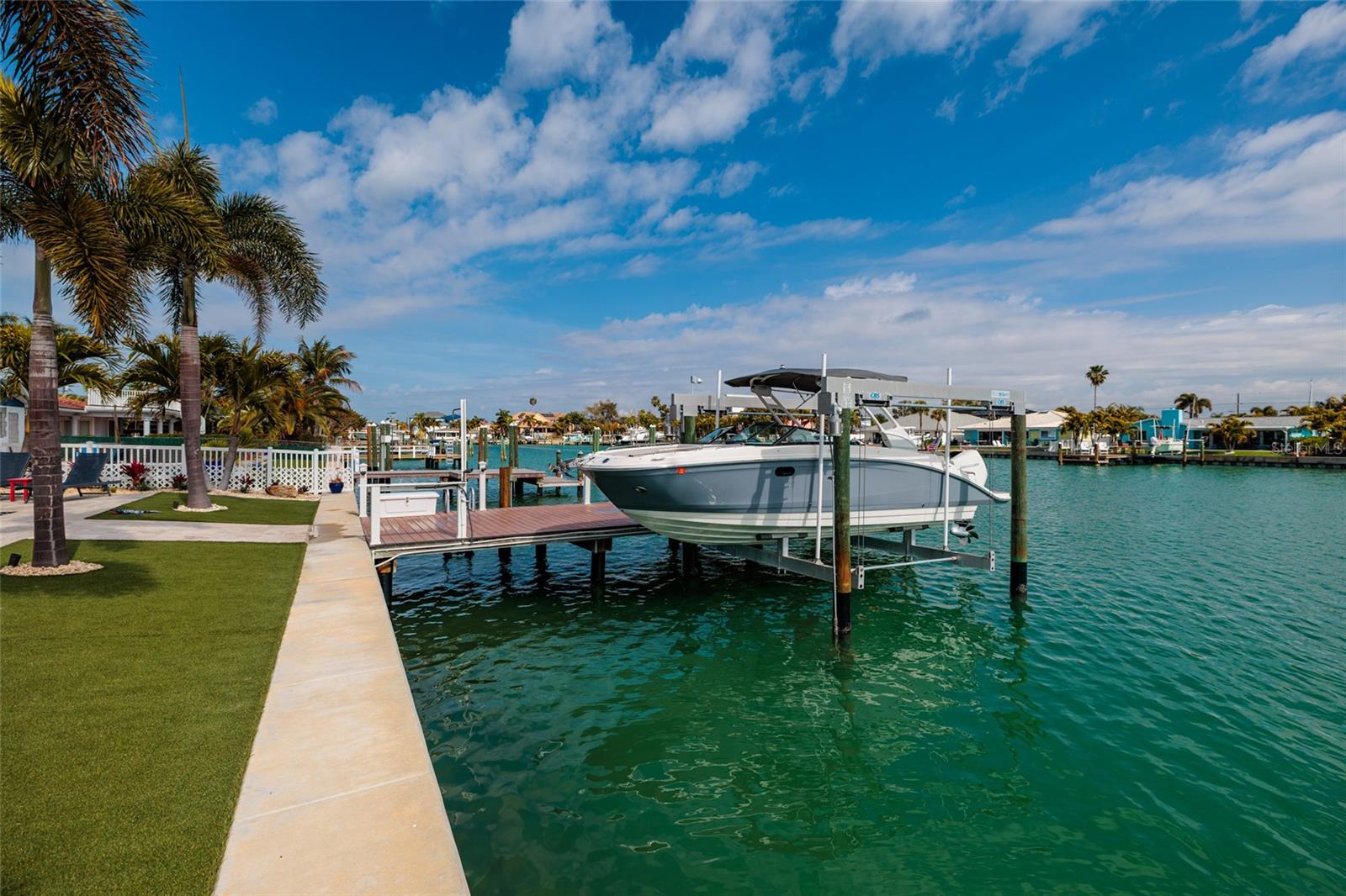 Image 46 of 60 For 11775 4th Street E