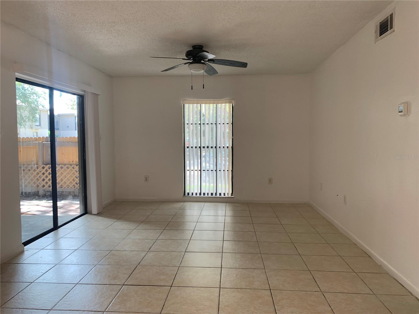 Image 5 of 14 For 4106 Ashford Green Place 102