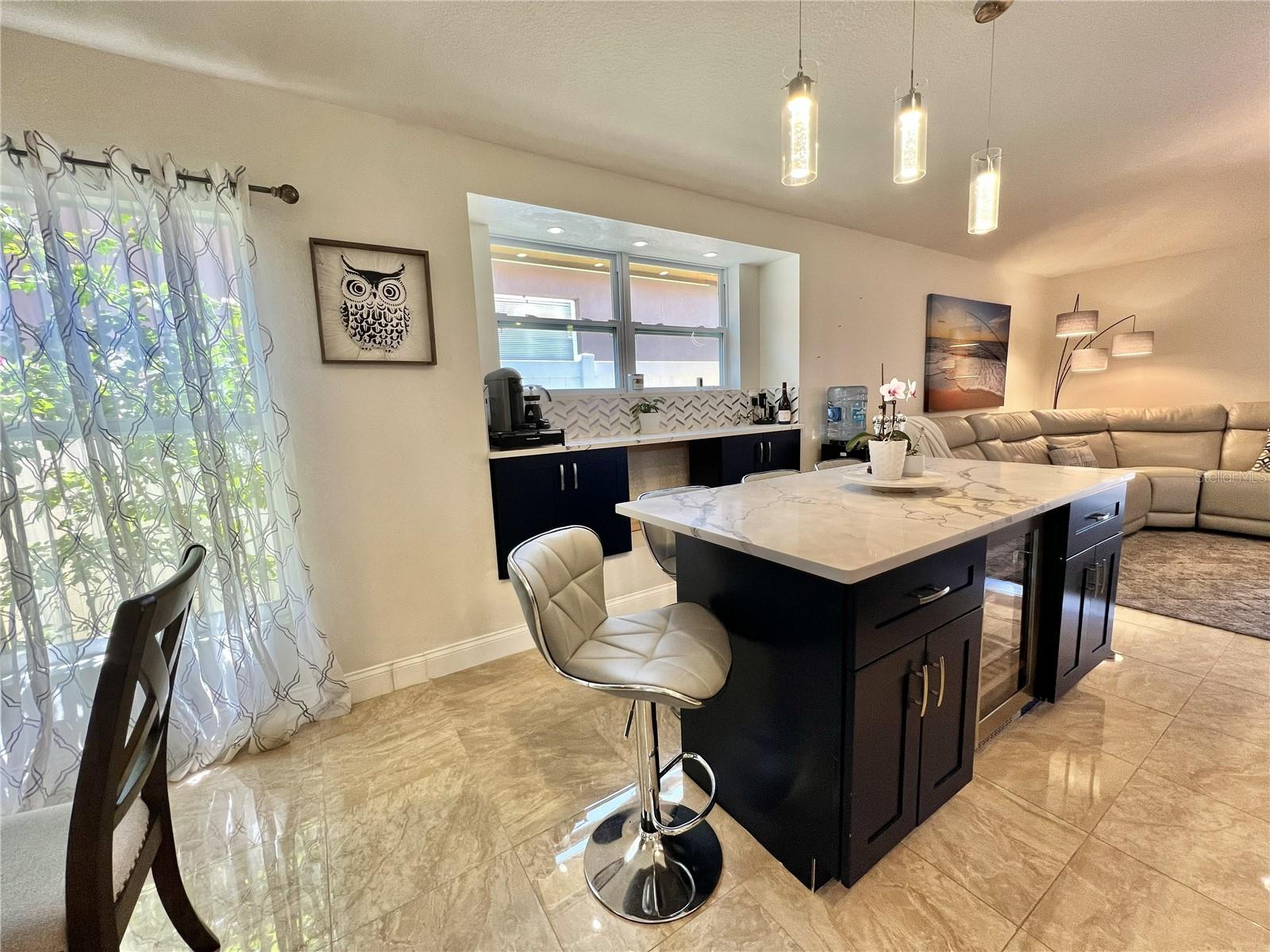 Image 13 of 54 For 31244 Crestmont Court