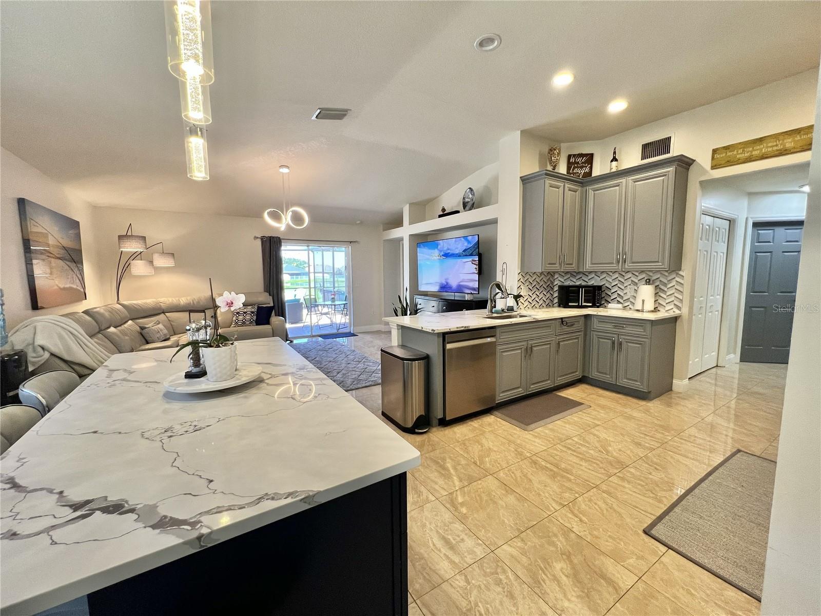 Image 17 of 54 For 31244 Crestmont Court