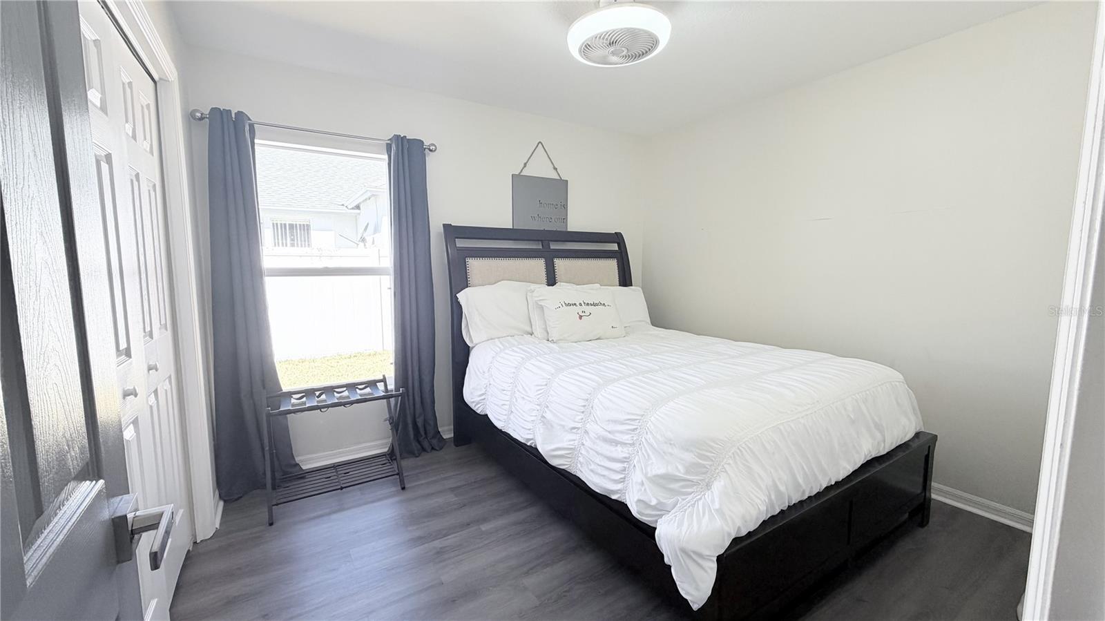 Image 33 of 54 For 31244 Crestmont Court