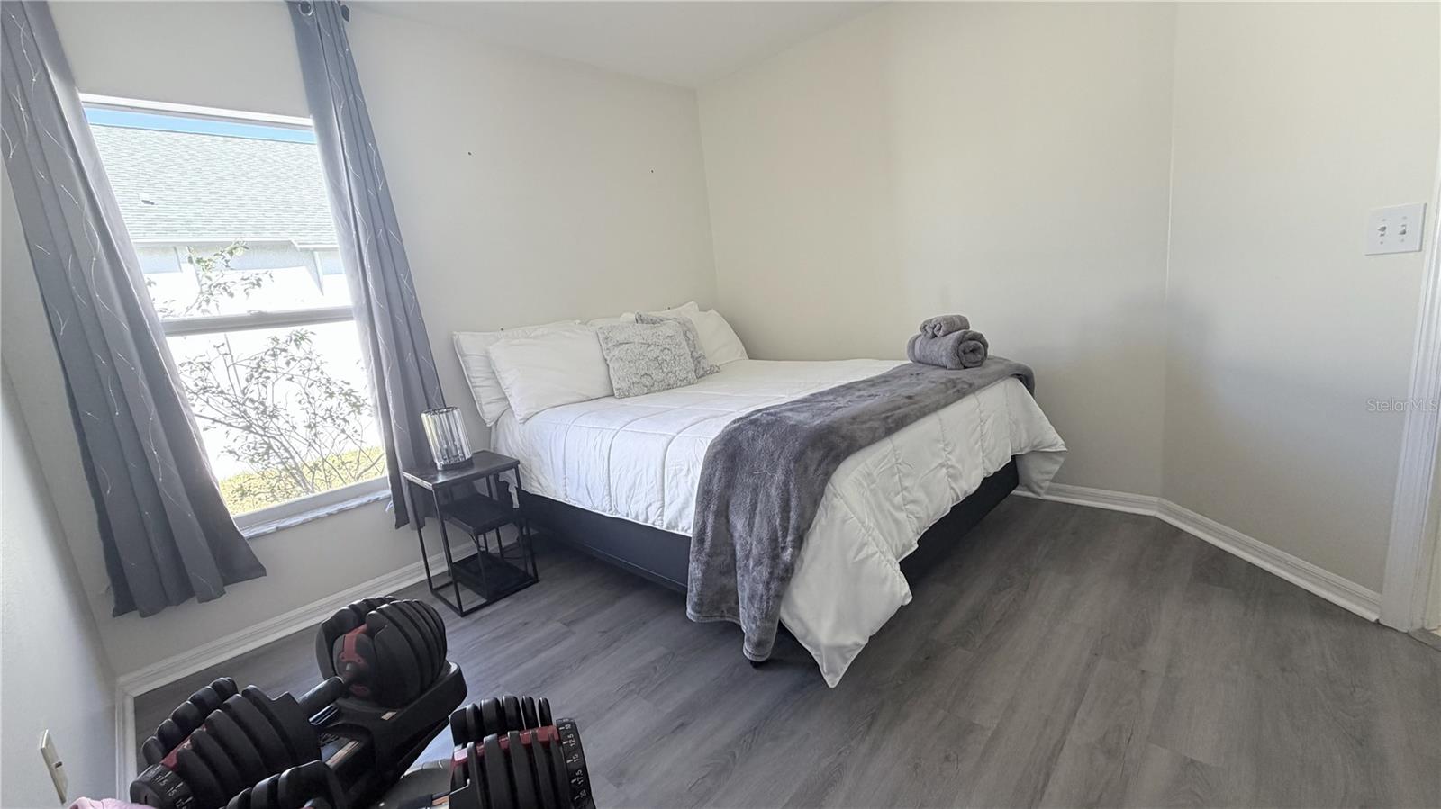 Image 35 of 54 For 31244 Crestmont Court