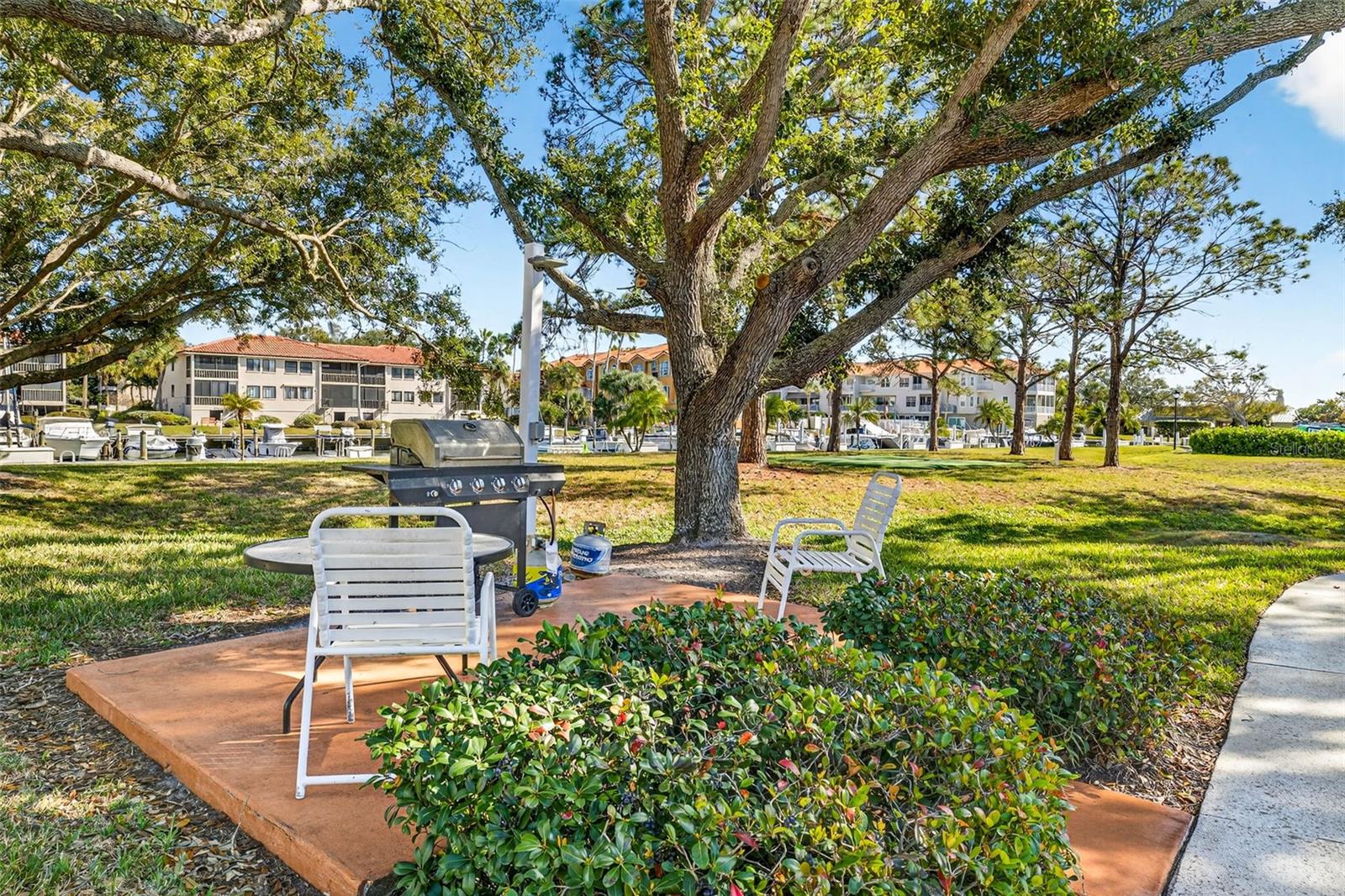 Image 22 of 30 For 1805 Mariner Drive 52