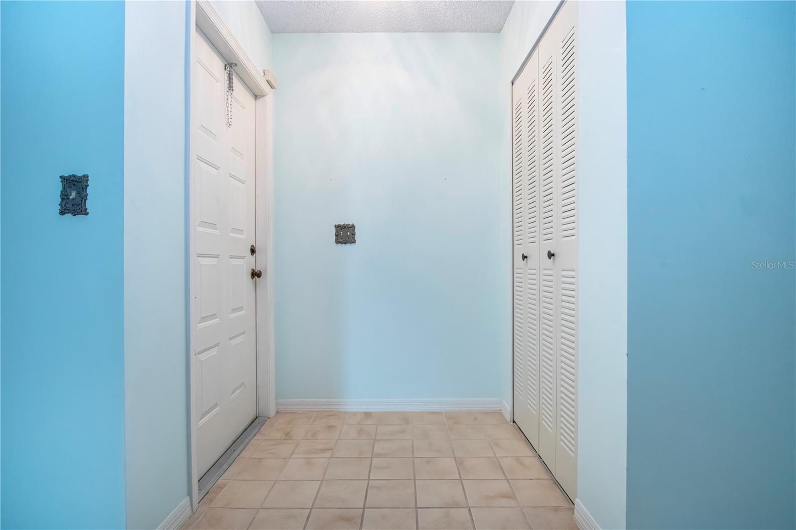 Image 9 of 42 For 1605 Dower Way