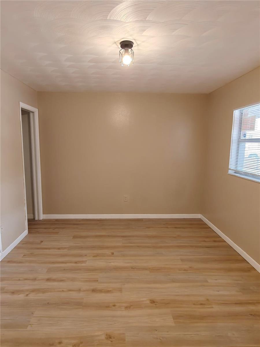 Image 3 of 13 For 2760 62nd Terrace N