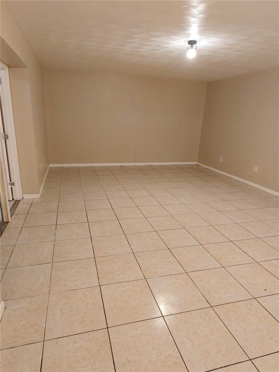 Image 5 of 13 For 2760 62nd Terrace N