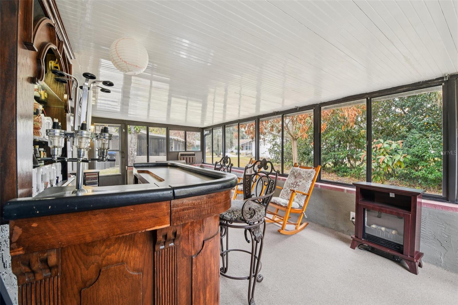 Image 16 of 32 For 10407 Larissa Street