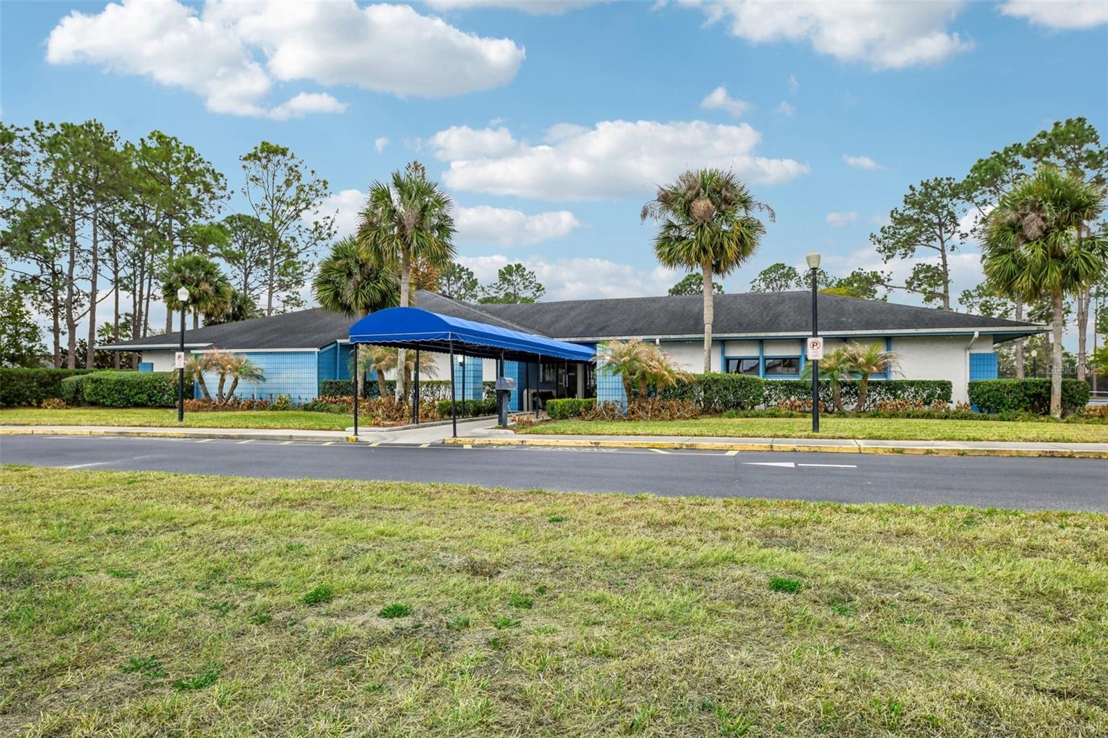 Image 20 of 32 For 10407 Larissa Street