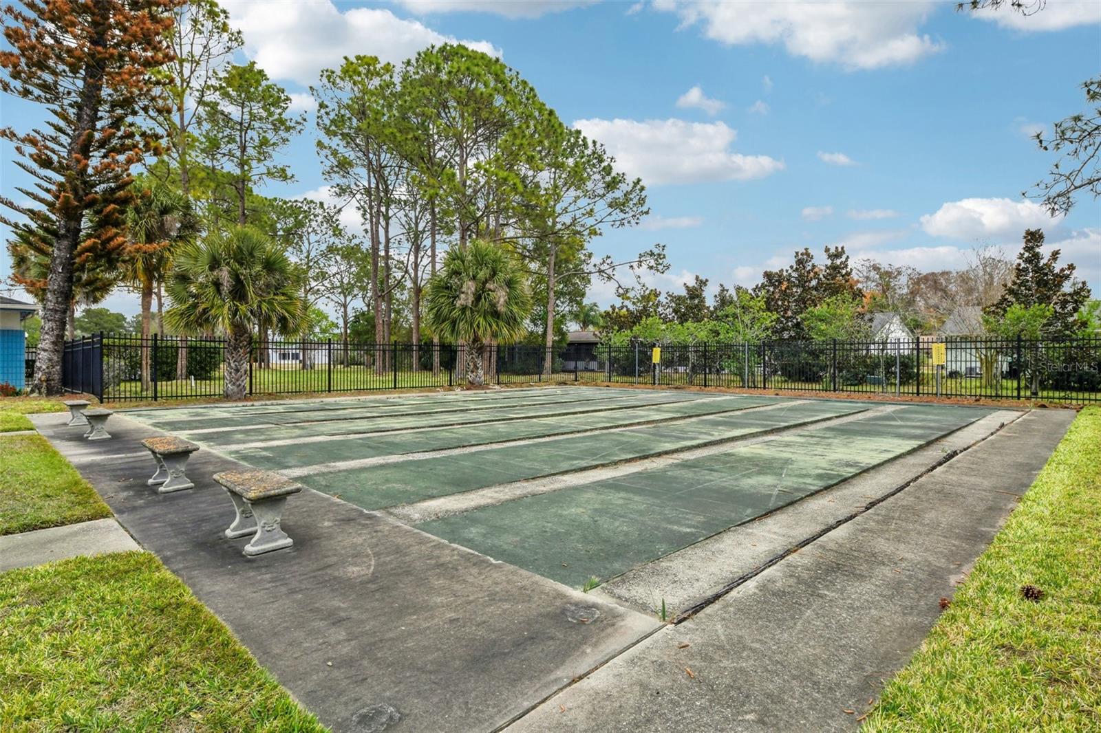 Image 30 of 32 For 10407 Larissa Street