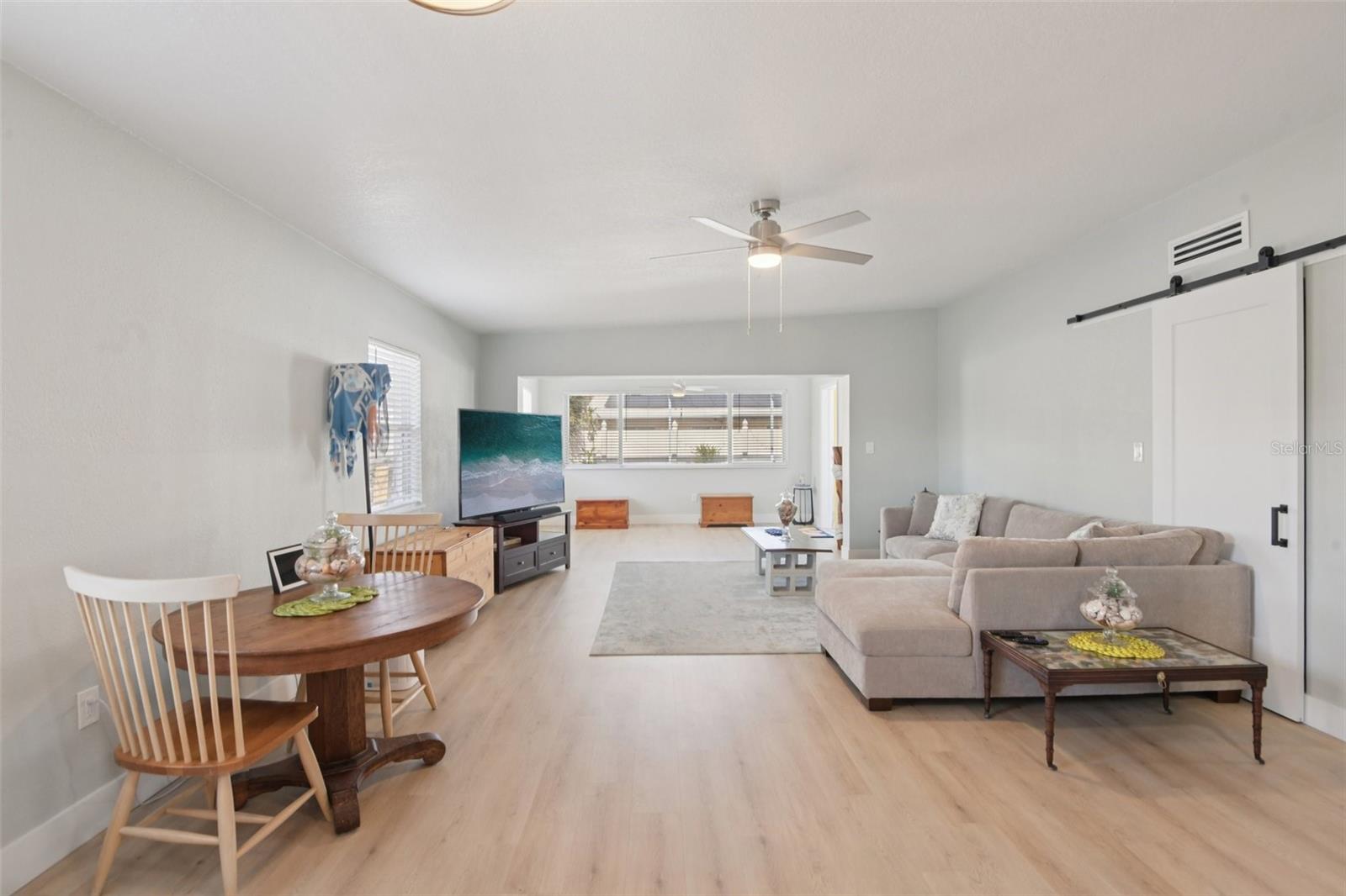 Image 10 of 34 For 204 160th Avenue