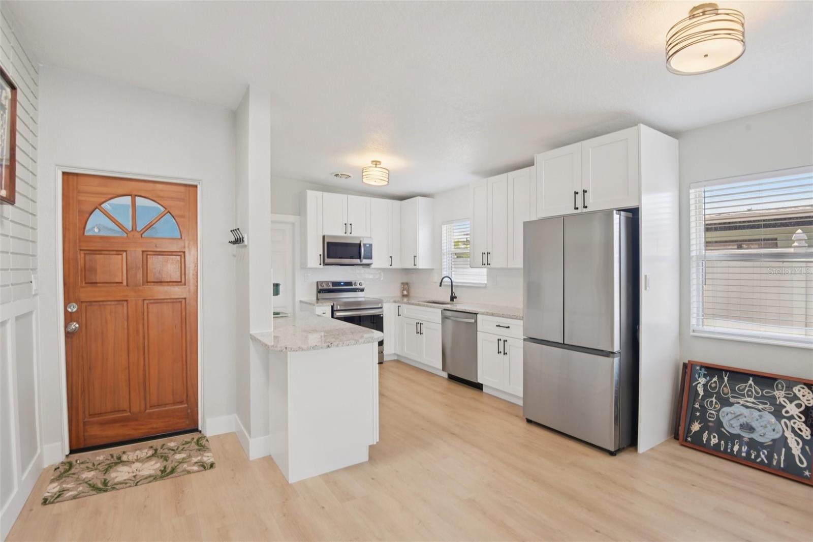 Image 6 of 34 For 204 160th Avenue