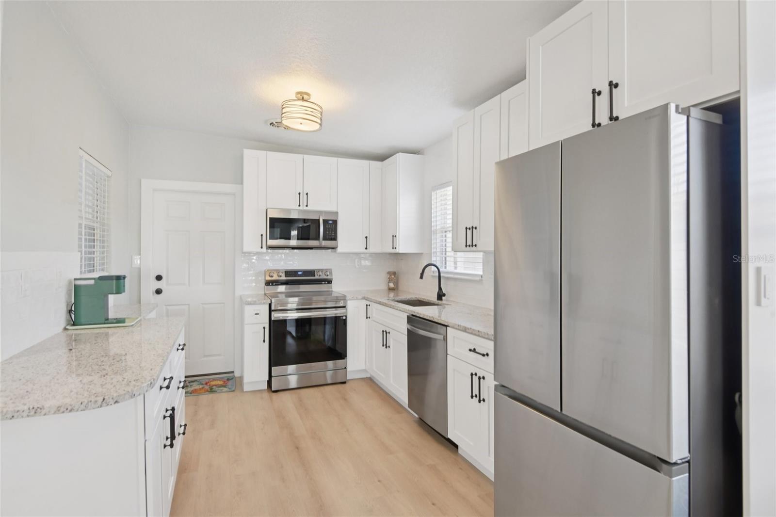 Image 7 of 34 For 204 160th Avenue