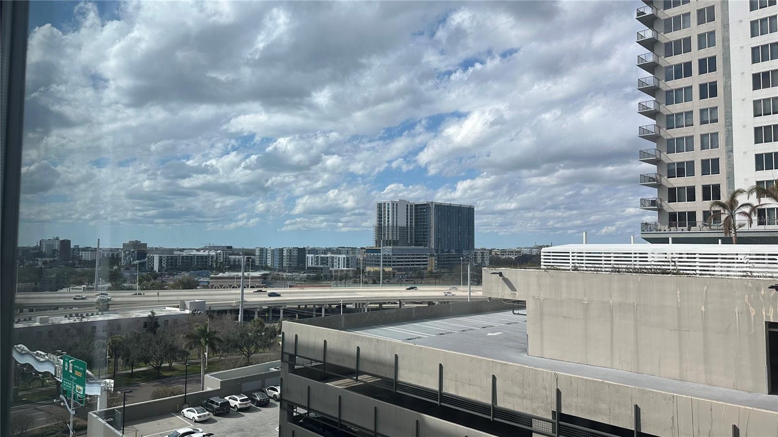 Image 11 of 32 For 1120 Kennedy Boulevard 926