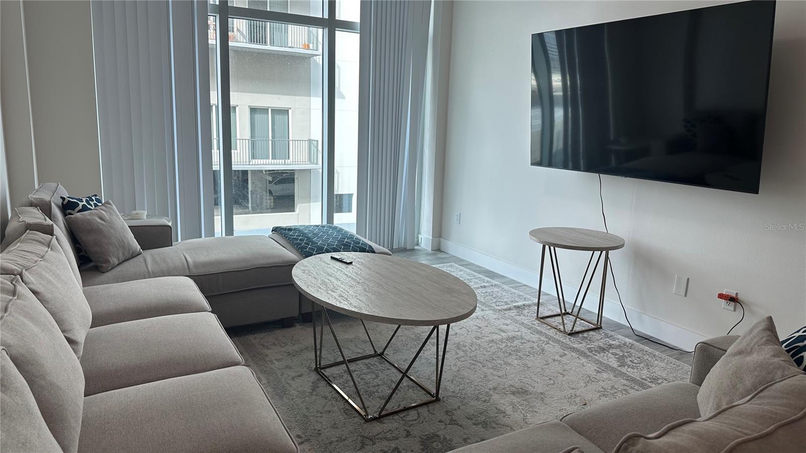 Image 16 of 32 For 1120 Kennedy Boulevard 926