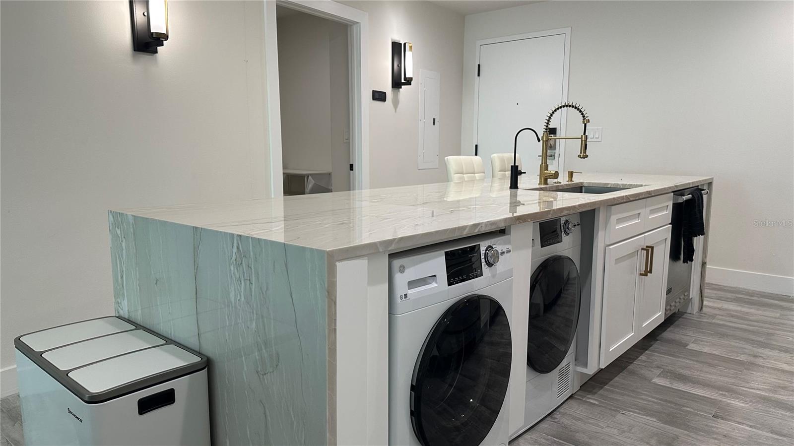 Image 5 of 32 For 1120 Kennedy Boulevard 926