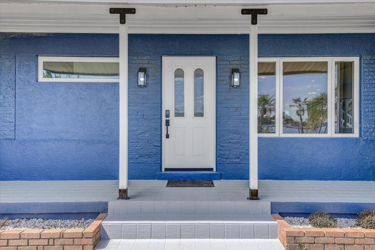 Image 3 of 68 For 2201 Riverview Boulevard