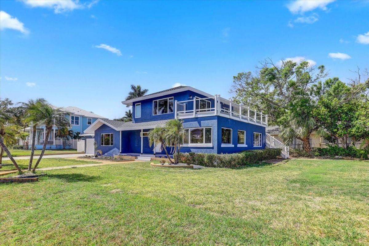 Image 47 of 68 For 2201 Riverview Boulevard