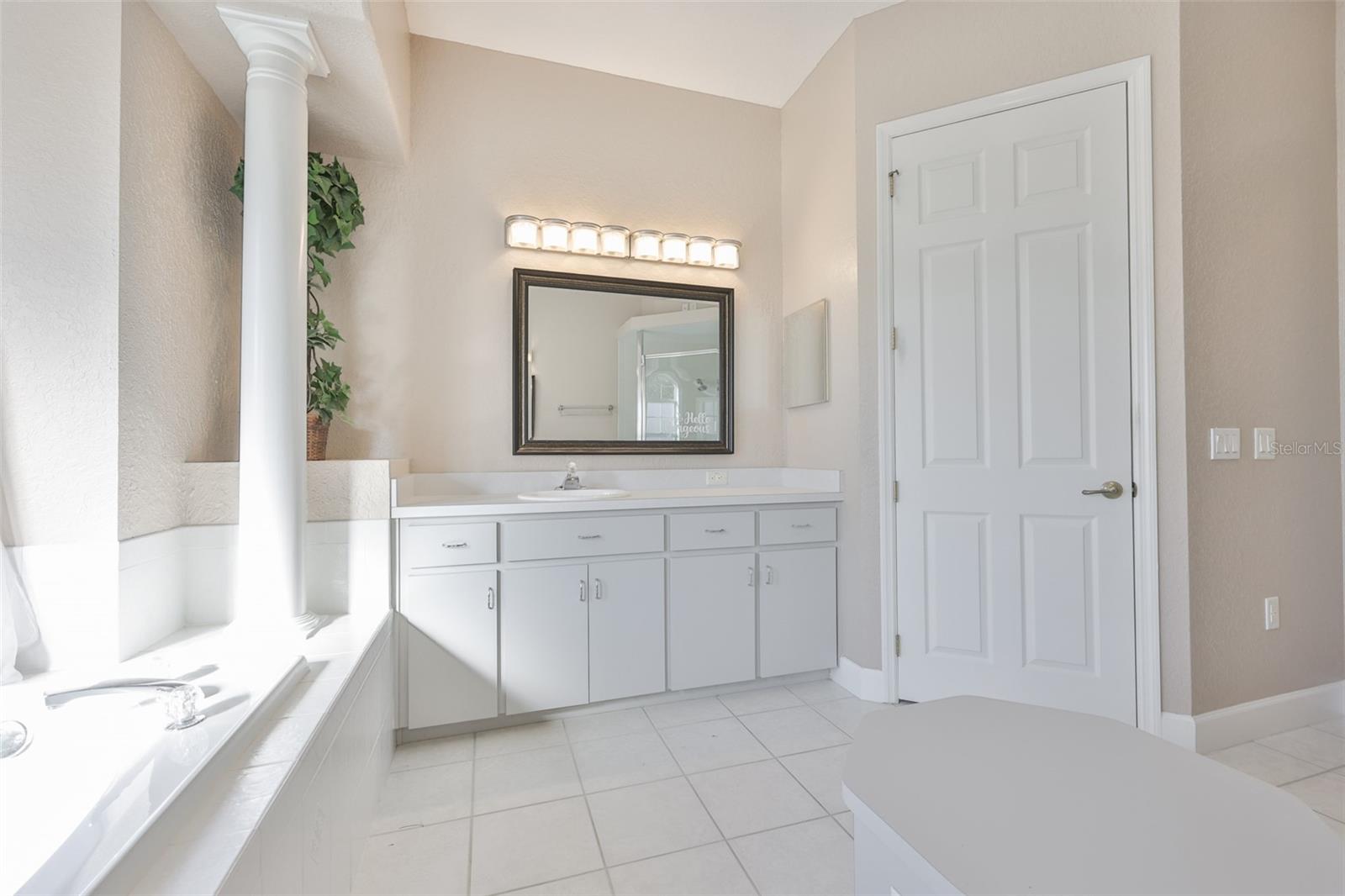 Image 28 of 66 For 11235 Warm Wind Way