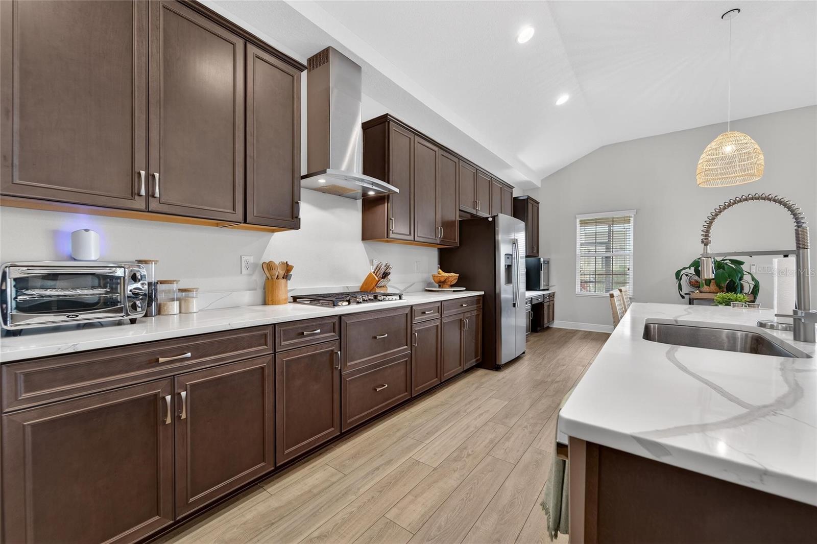 Image 11 of 62 For 5604 Wayfarer Avenue