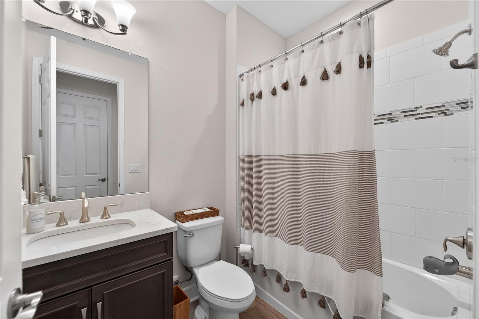 Image 29 of 62 For 5604 Wayfarer Avenue