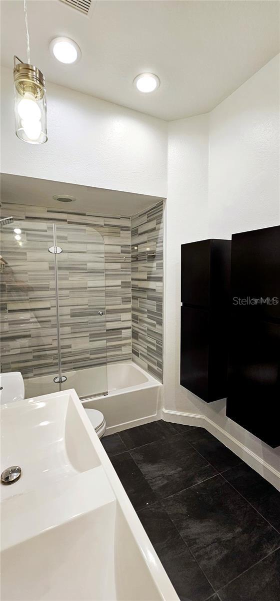 Image 16 of 43 For 8211 118th Avenue