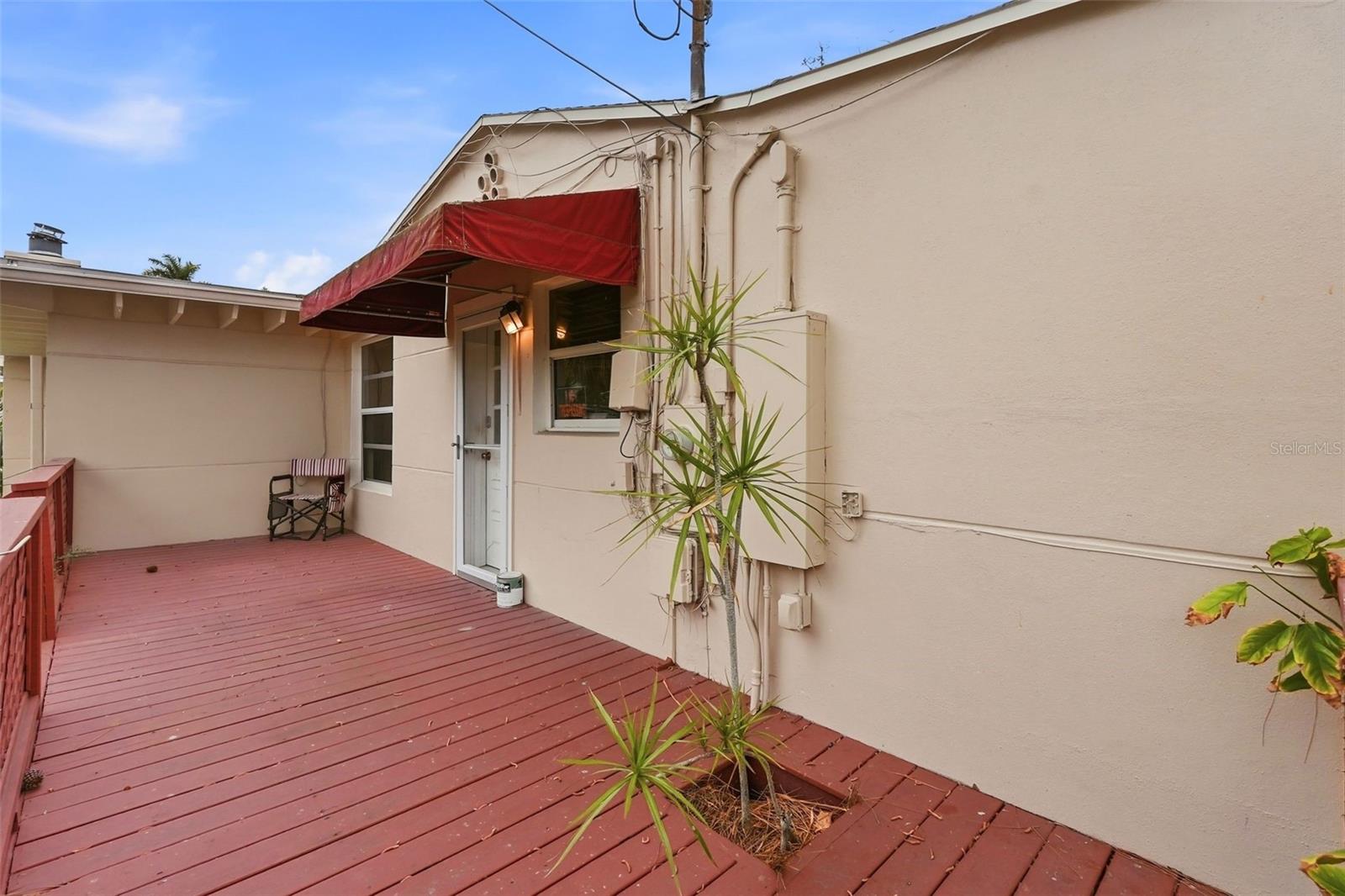 Image 9 of 13 For 280 Snell Isle Boulevard Ne