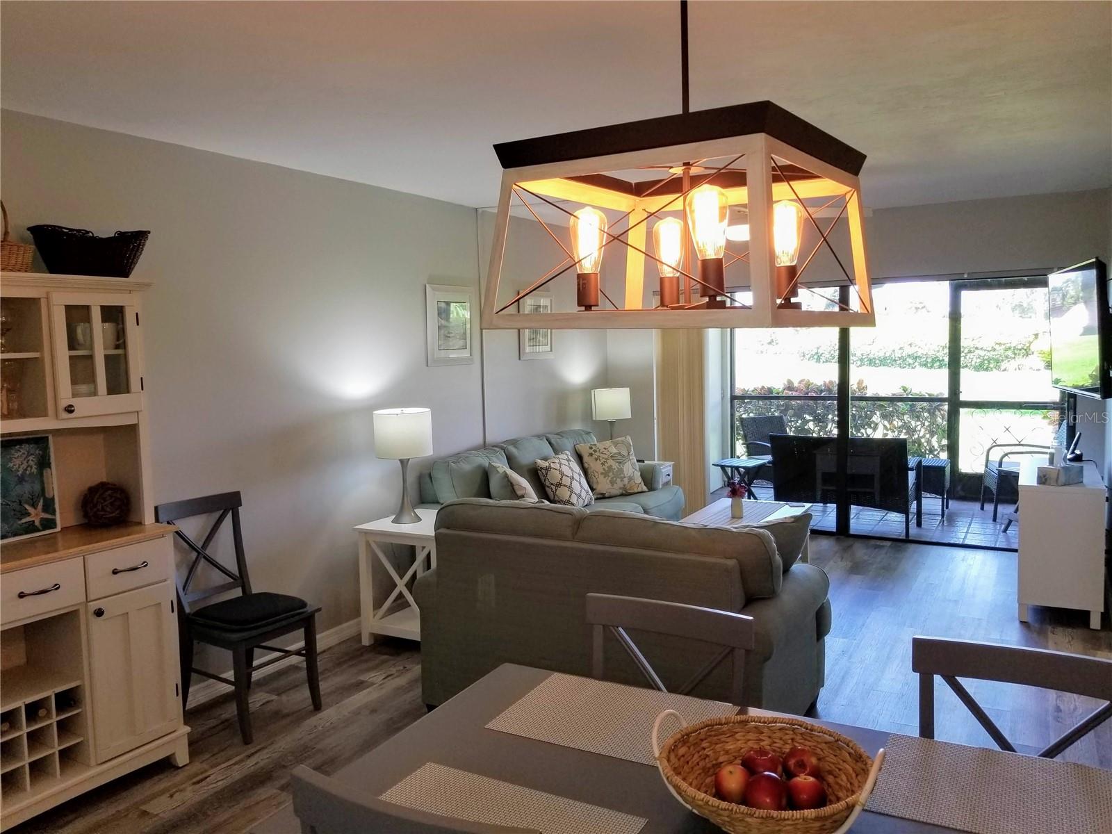 Image 4 of 36 For 6219 Palma Del Mar Boulevard S 112