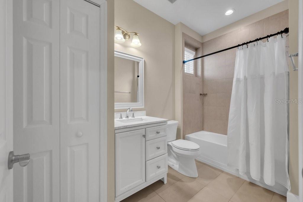 Image 18 of 33 For 16858 Dorman Road