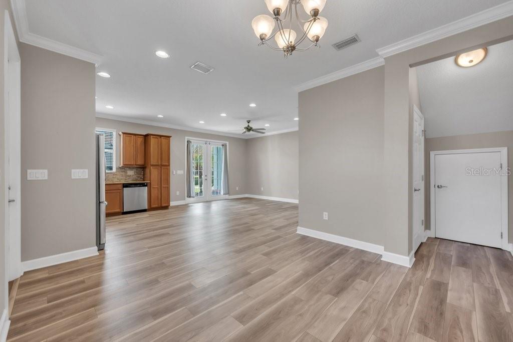 Image 4 of 33 For 16858 Dorman Road