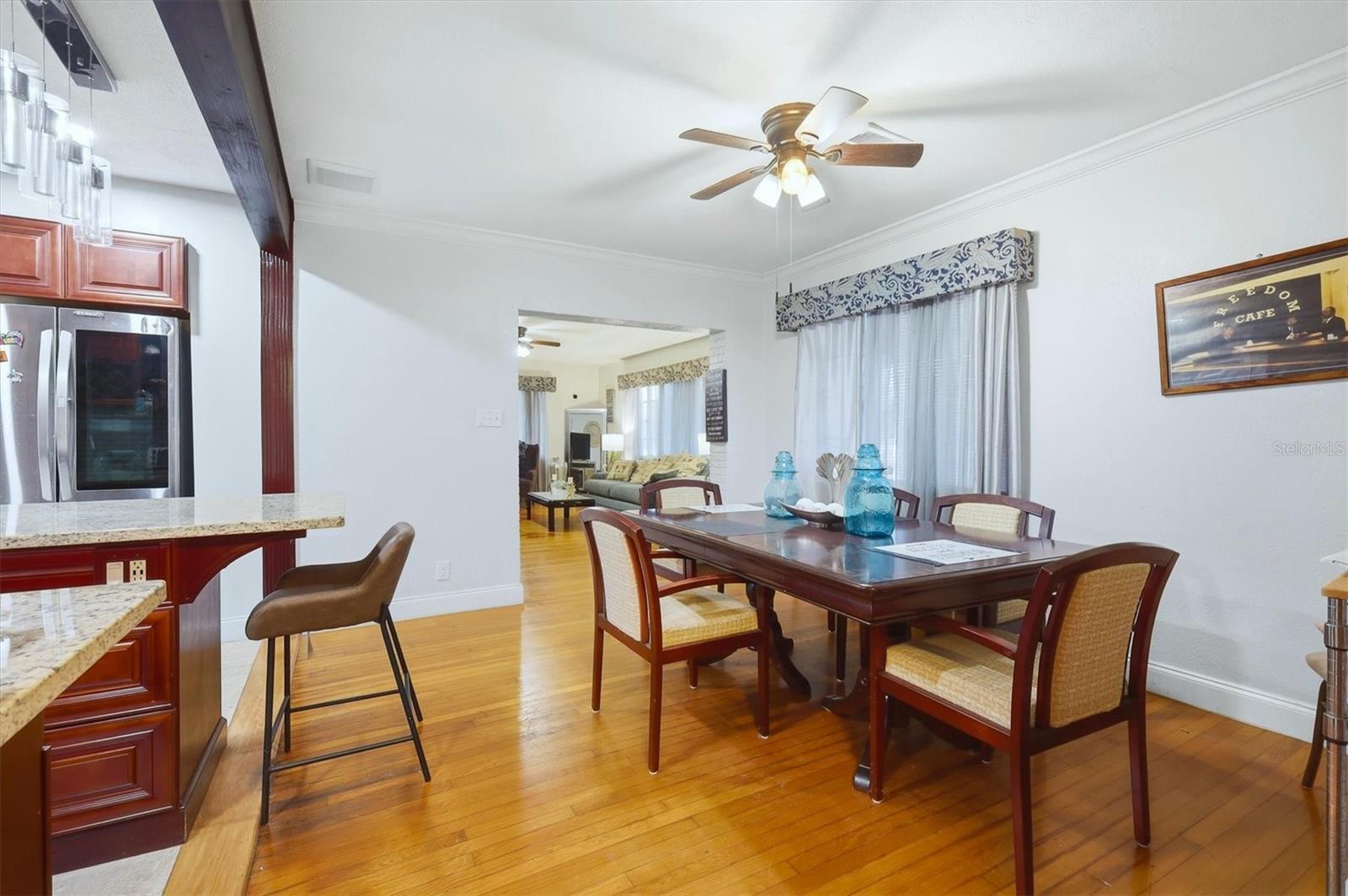 Image 14 of 38 For 7096 54th Avenue N