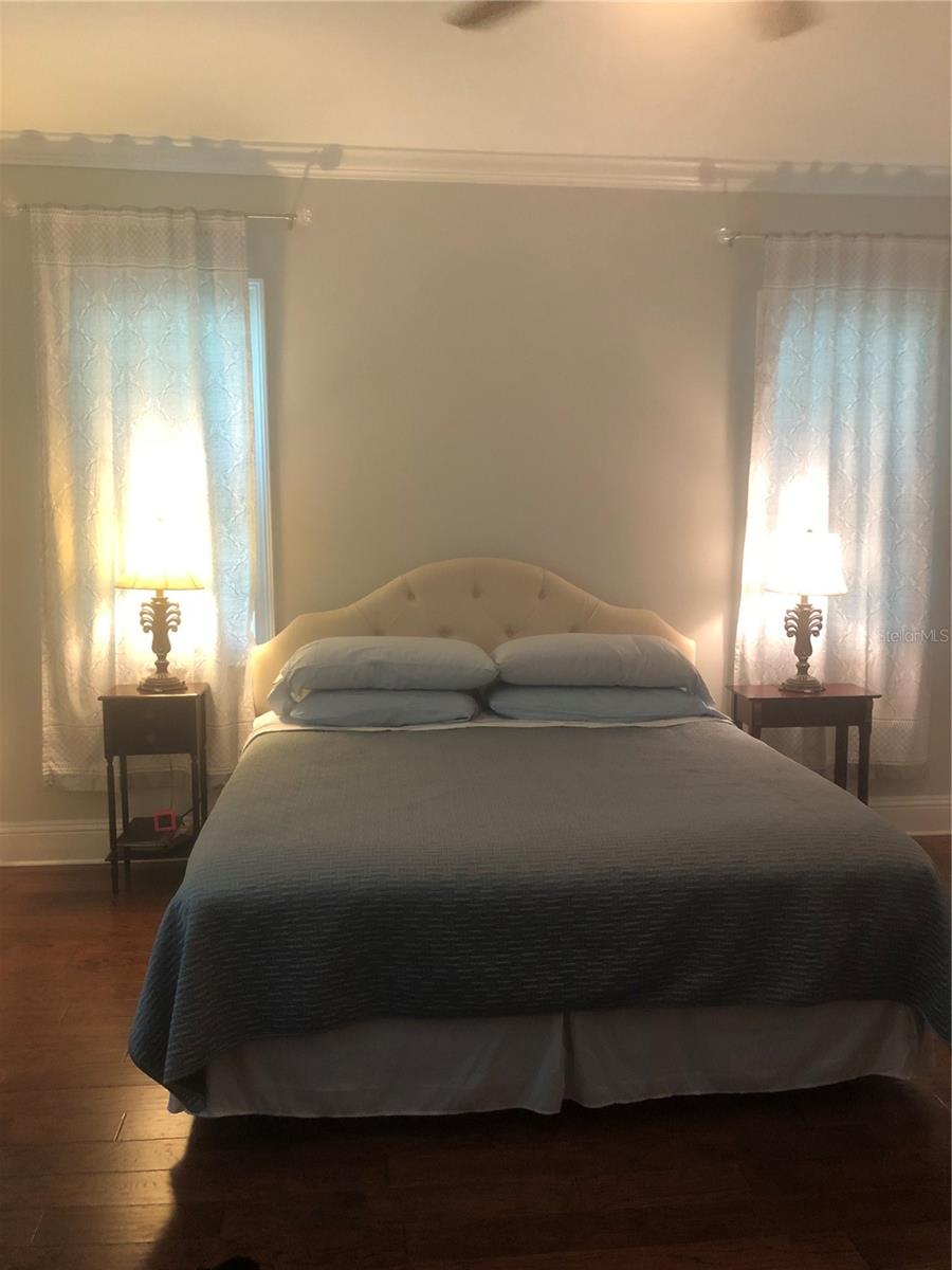 Image 11 of 21 For 4019 El Prado Boulevard