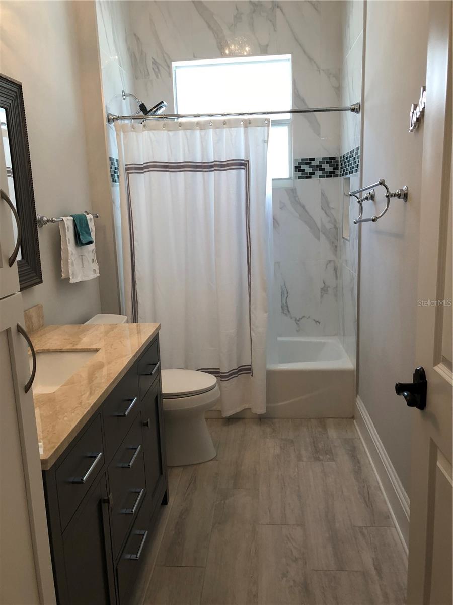 Image 12 of 21 For 4019 El Prado Boulevard