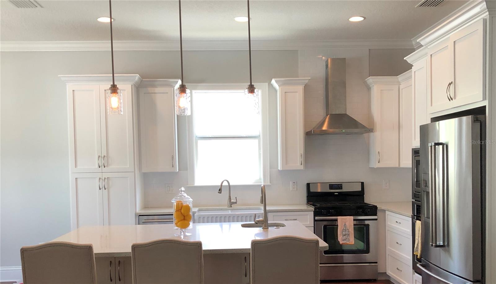 Image 2 of 21 For 4019 El Prado Boulevard