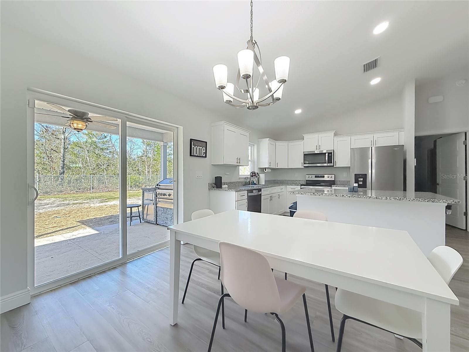 Image 11 of 54 For 1350 Manchester Drive