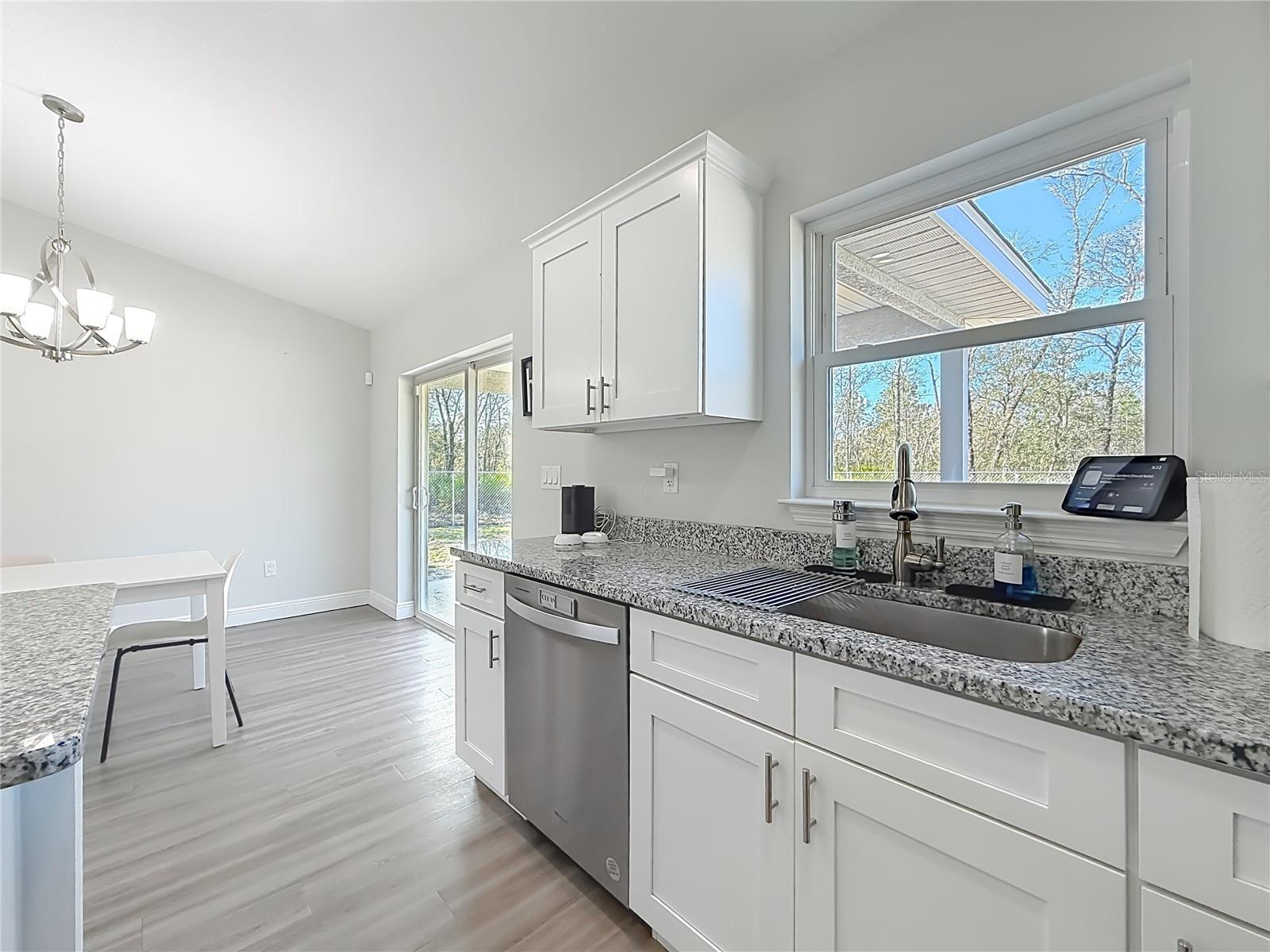 Image 19 of 54 For 1350 Manchester Drive